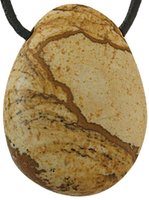 Landschaftsjaspis Tropfen Anhänger, 2,5 bis 3 cm mit Lederband