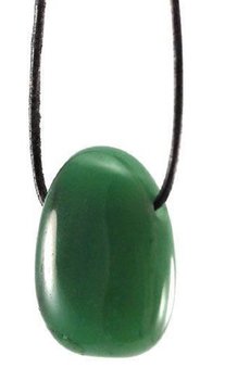 Aventurin Tropfen Anhänger im Geschenkset mit Lederband, 3 cm